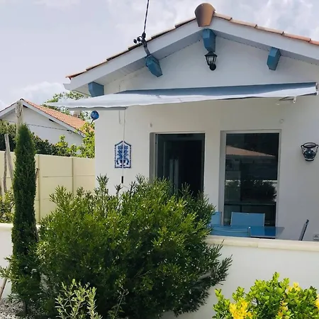 Sandra - Le Verdon, Medoc * لي فيردون سور ميه